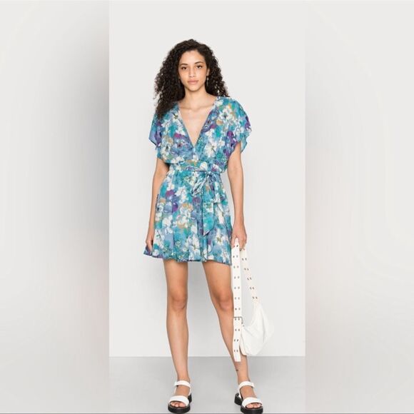 Free People Freddy Tie belt Mini Dress in Night Combo size Large NWOT - Picture 1 of 7
